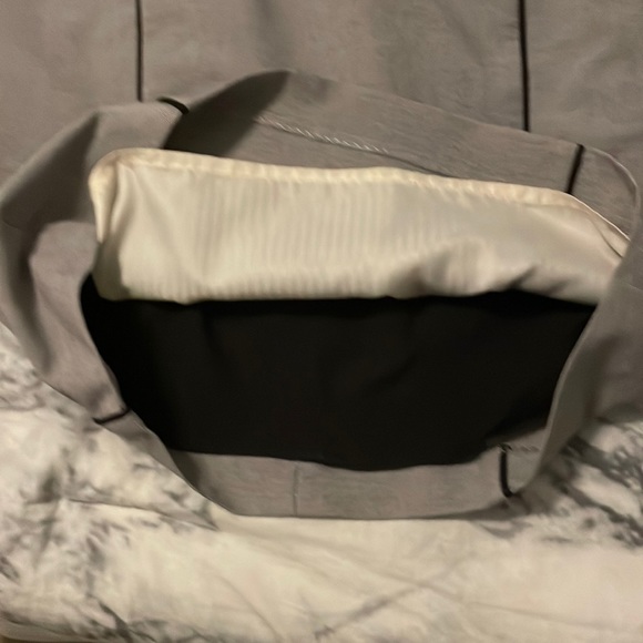 Grey Lined H&M Dress - Picture 5 of 5